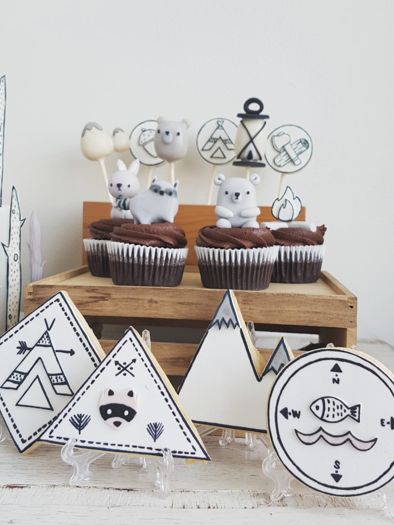 Monochromatic Scandanavian