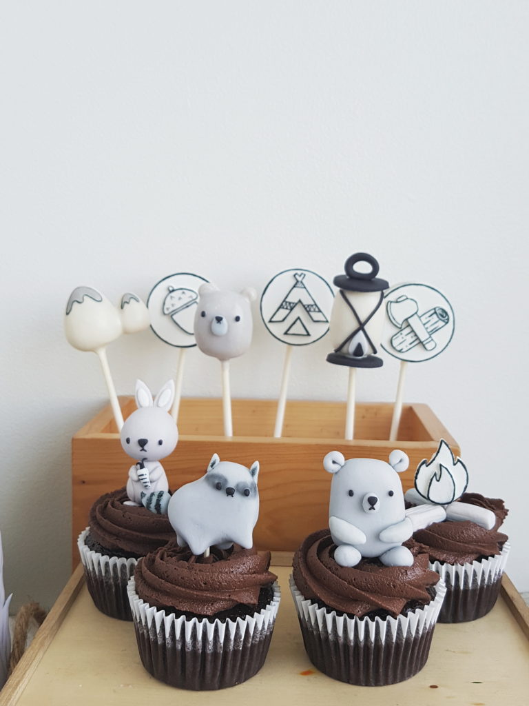 Monochromatic Scandanavian